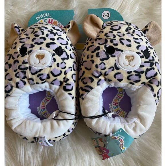 Kids Squishmallow Cheetah Leopard Slippers - Picture 5 of 7